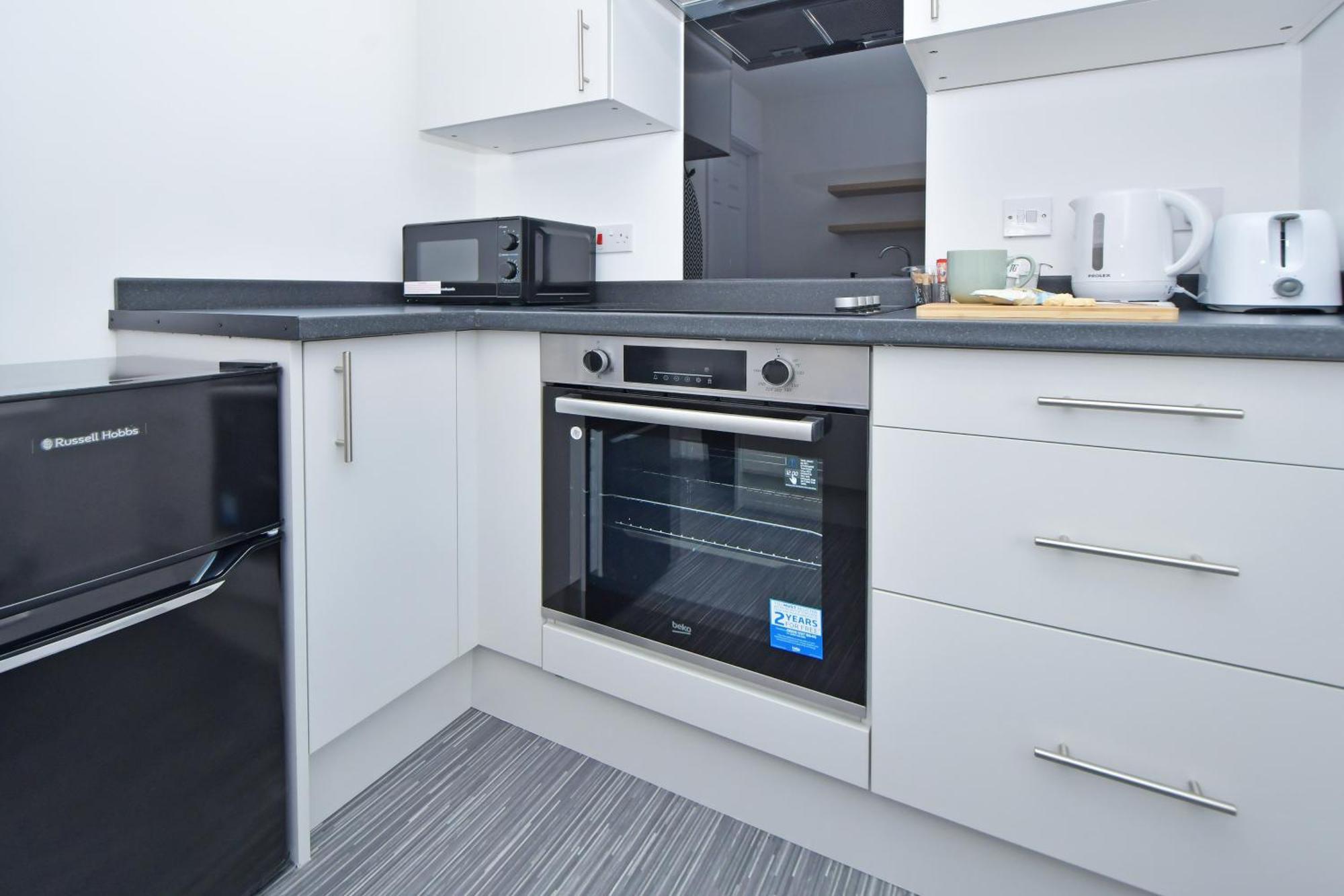 Sapphire Apartments By Yourstays - Luxury 2 Bedroom Apartments In Crewe Exterior foto