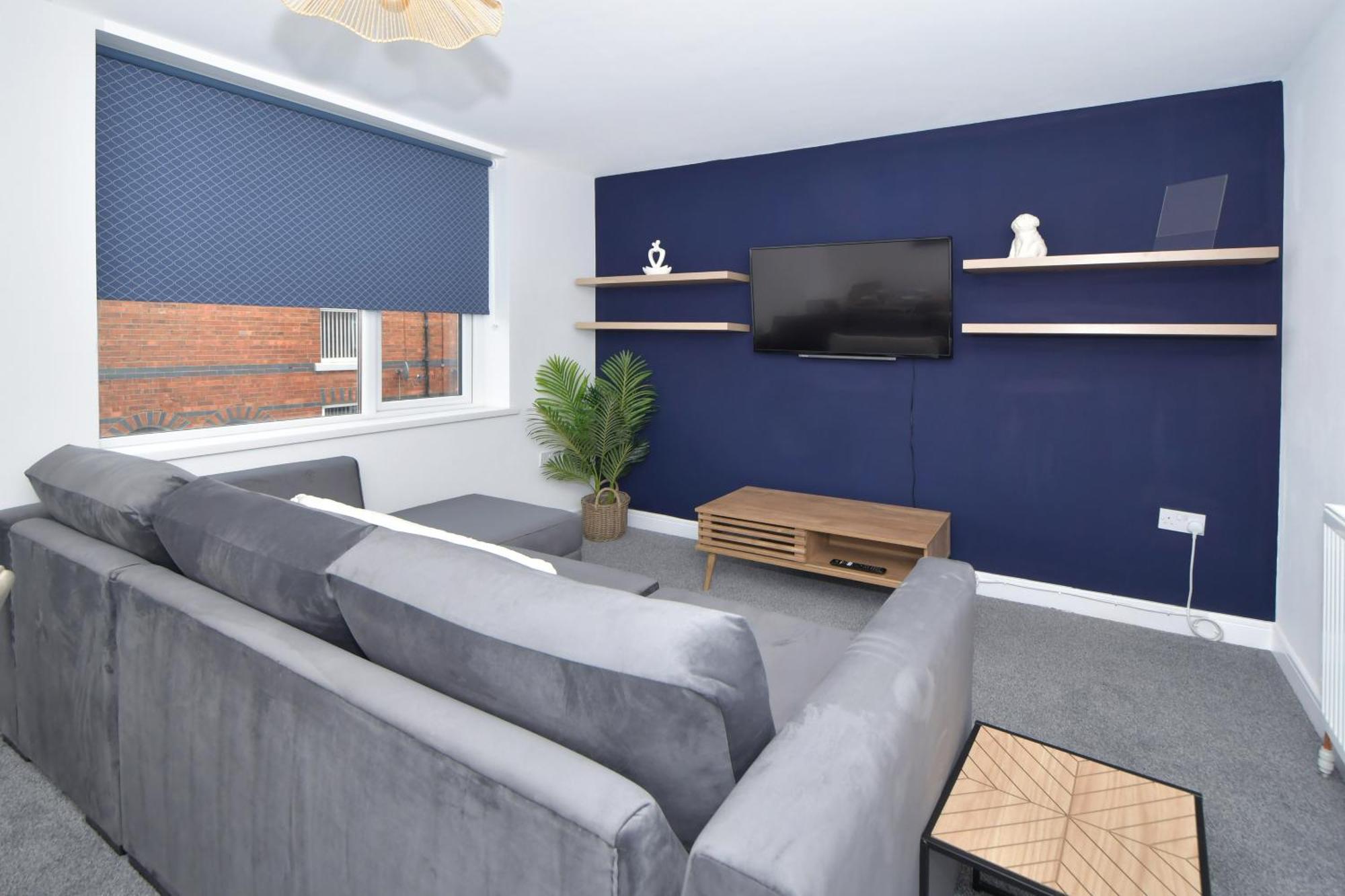 Sapphire Apartments By Yourstays - Luxury 2 Bedroom Apartments In Crewe Exterior foto